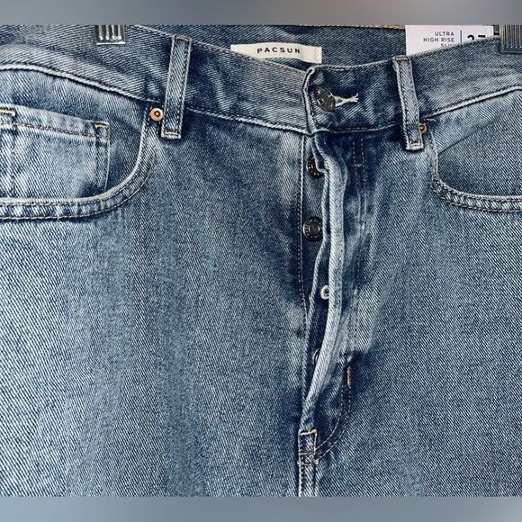 PacSun Jeans Women's 27 Ultra High Rise Slim Distressed destroyed Button Fly NEW - Picture 3 of 4